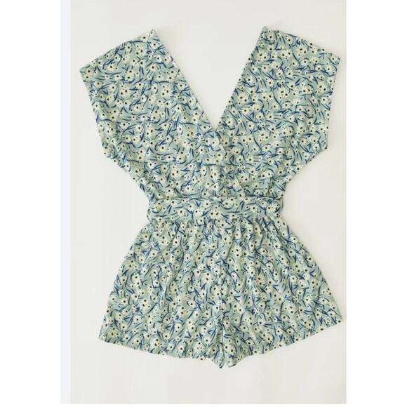 Urban Outfitters Romper Women's Small Plunging Wrap Green Floral Short Sleeve - Picture 1 of 7